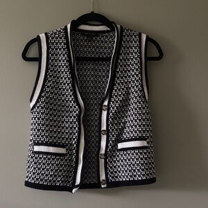 Ann Taylor Monochrome Knit Sweater